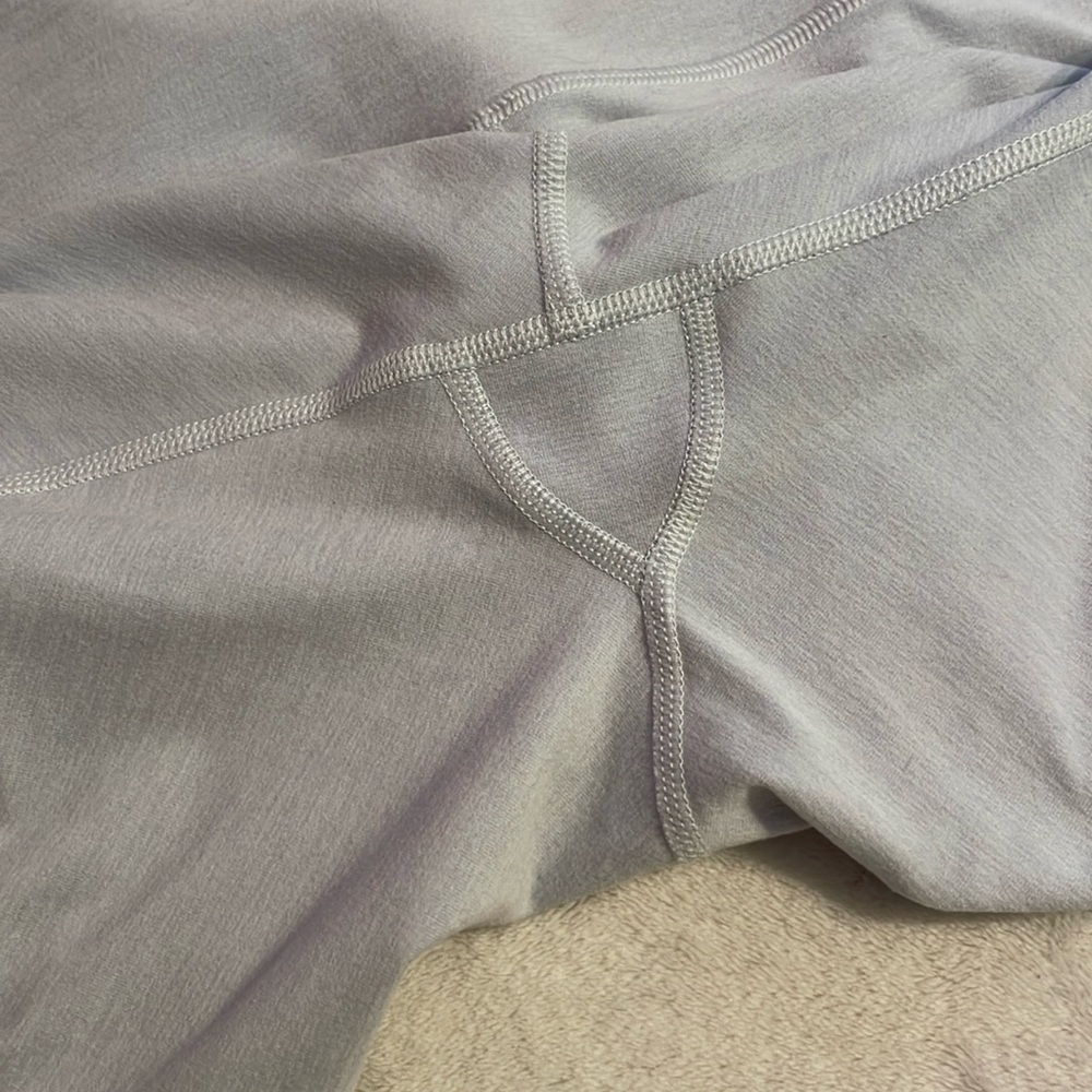 NWOT Playground Active Sunset Leggings in Ice Blue - Picture 9 of 9